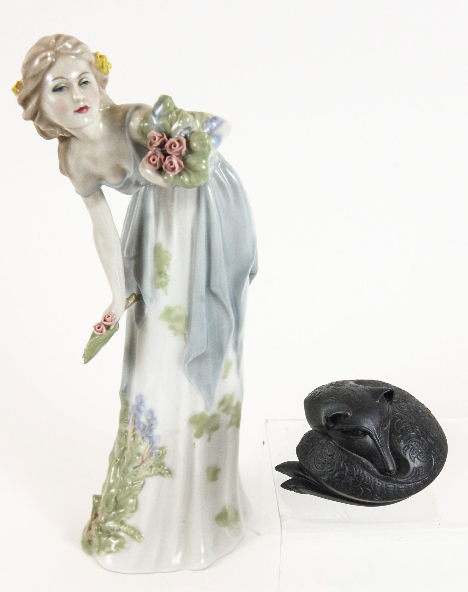 (2) PCS. ROYAL DOULTON: SUMMER'S DARLING & MINTON FOX (1 of 14)
