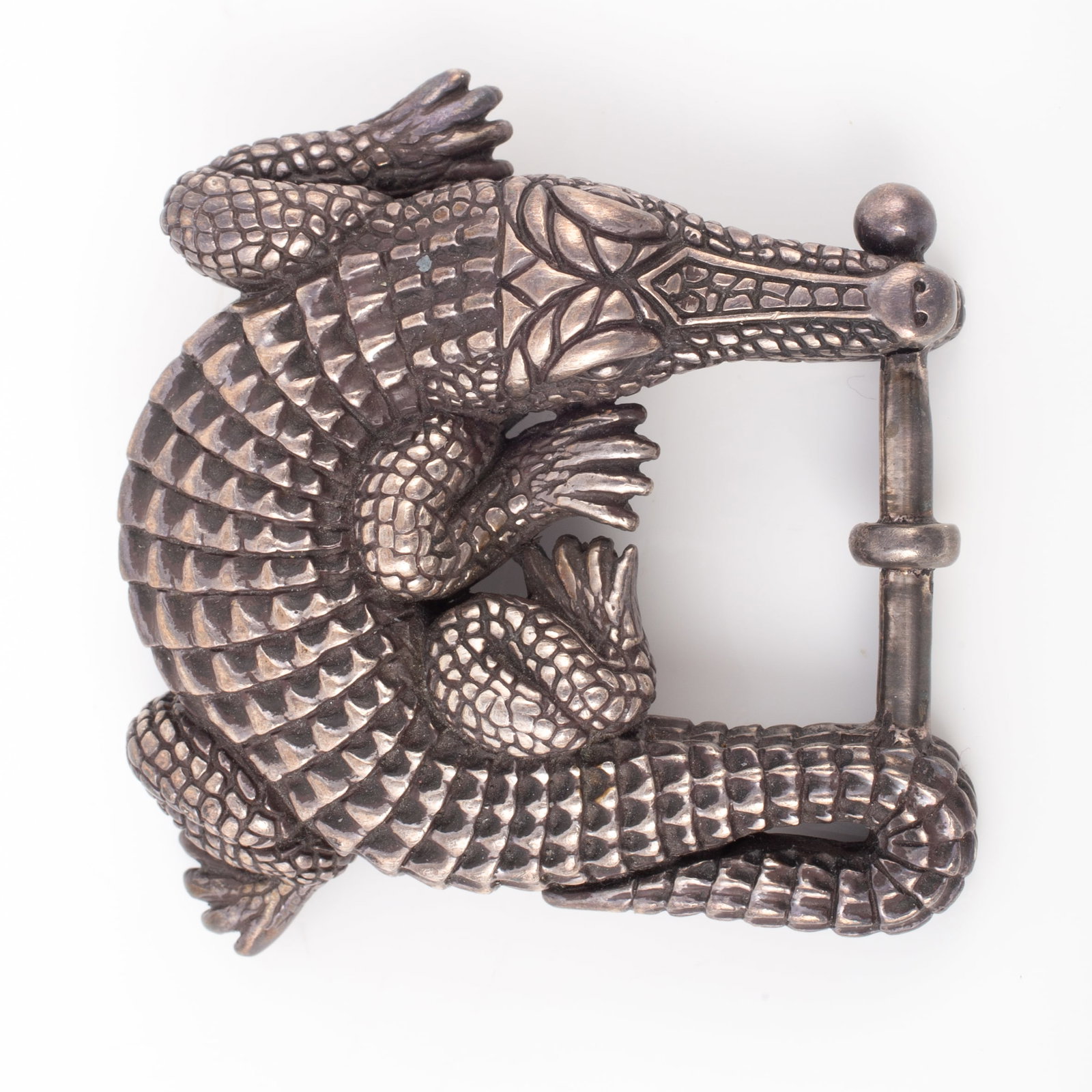KIESELSTEIN-CORD STERLING ALLIGATOR BUCKLE: Stamped 177, quite attractive, 2 1/8" x 2 5/8", [2.16 ozt], EX