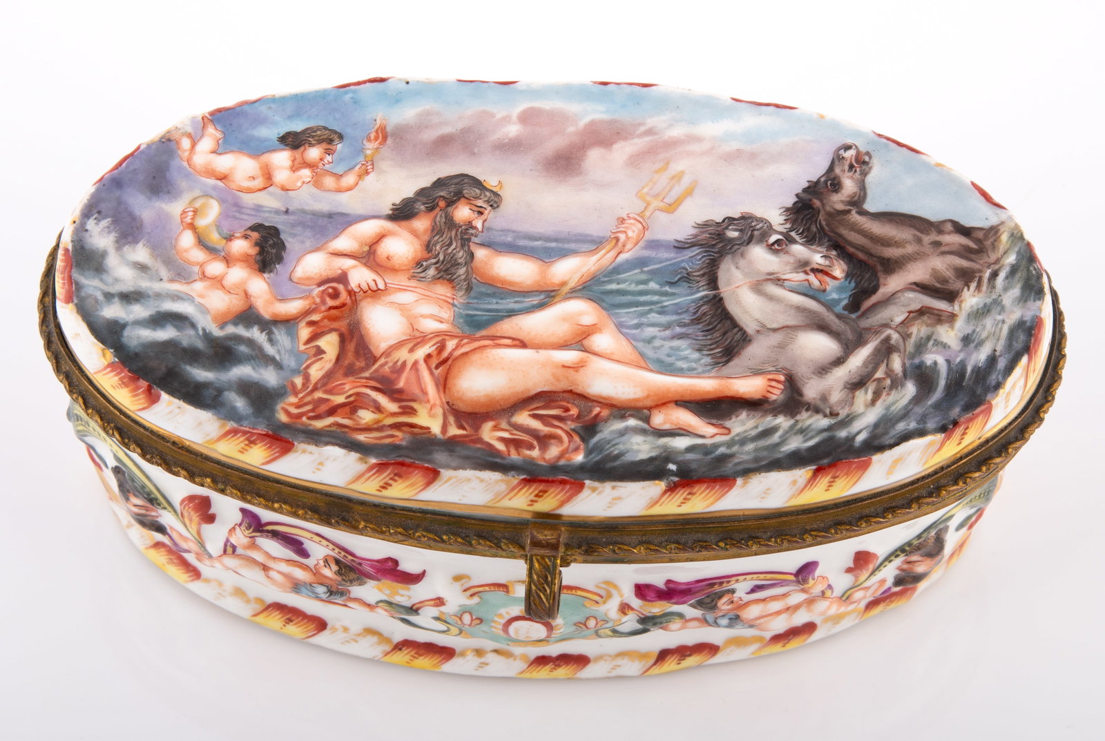 CAPODIMONTE POSEIDON COVERED BOX (1 of 7)