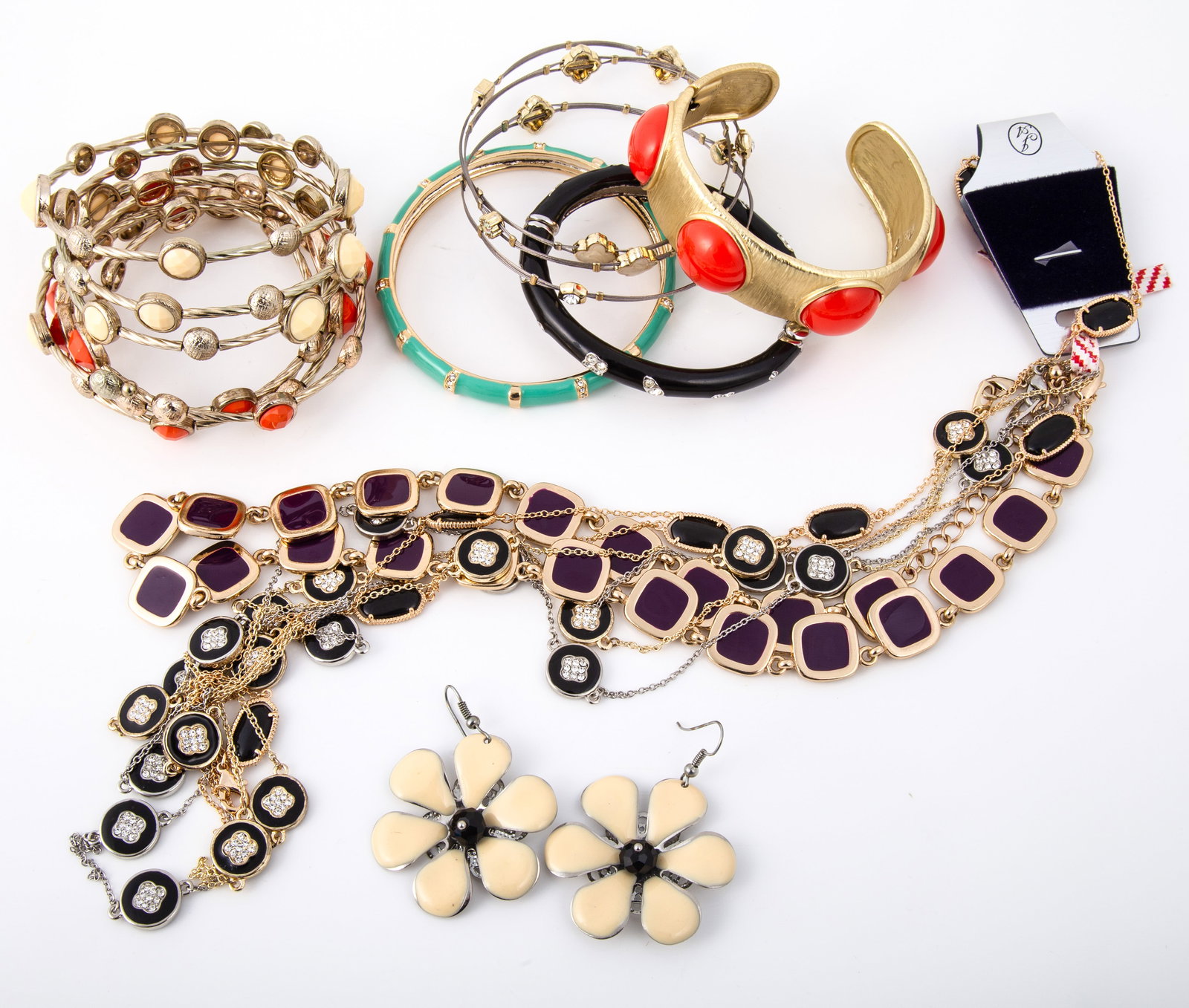 (13) PCS. COSTUME JEWELRY (1 of 6)