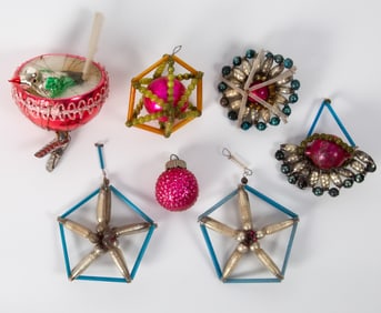 (7) VICTORIAN GLASS CHRISTMAS ORNAMENTS