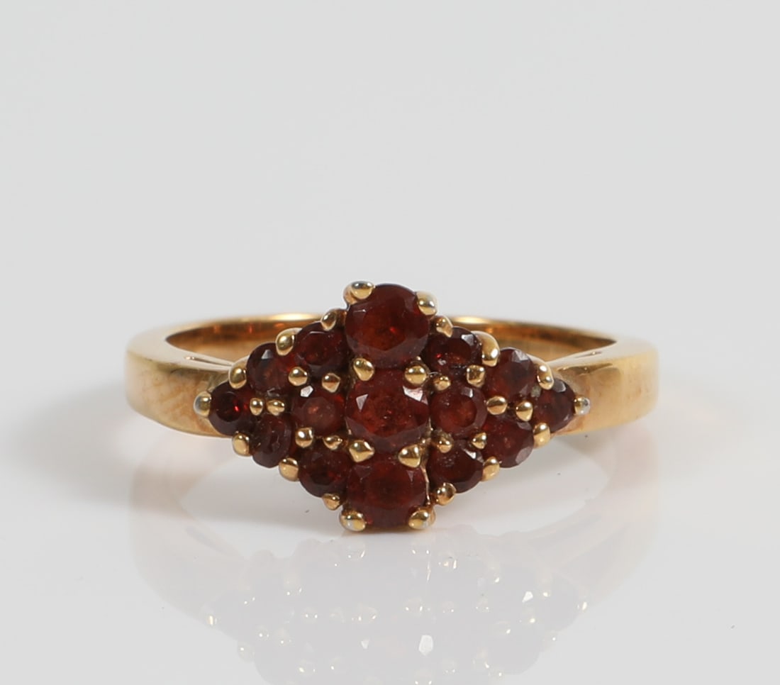 14K GARNET RING (1 of 11)