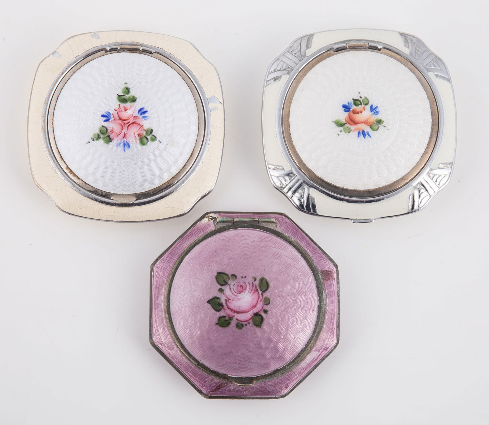 (3) VINTAGE ENAMELED COMPACTS - EVANS, ETC. (1 of 3)