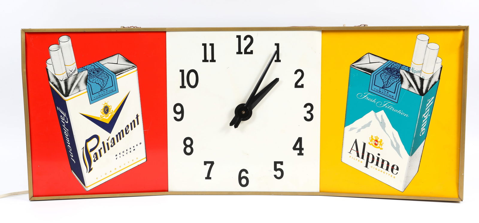 VINTAGE ADVERTISING PARLIAMENT CIGARETTES CLOCK (1 of 6)