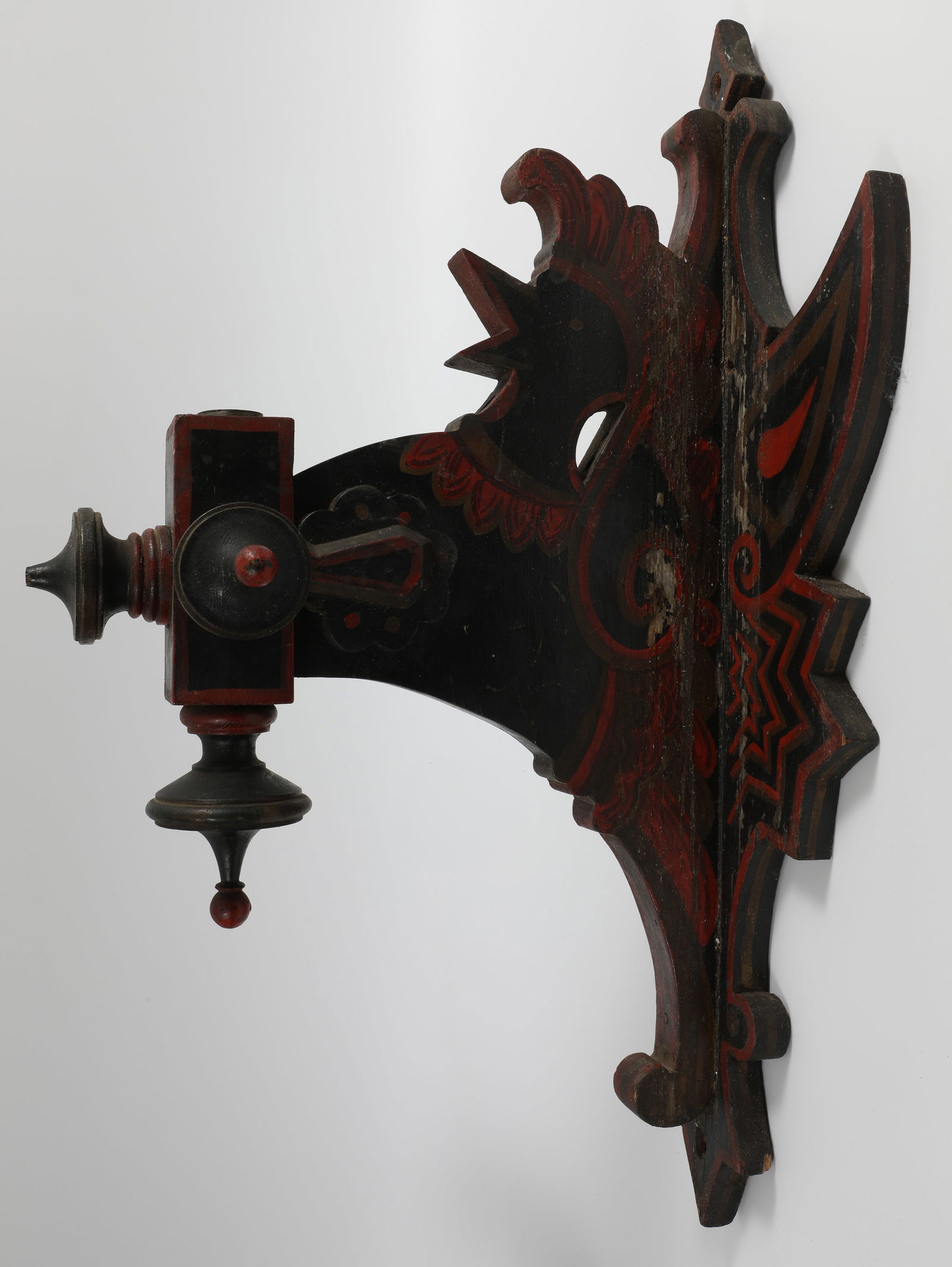 PAINTED WOOD WALL SCONCE - BALTIMORE LABEL (1 of 11)