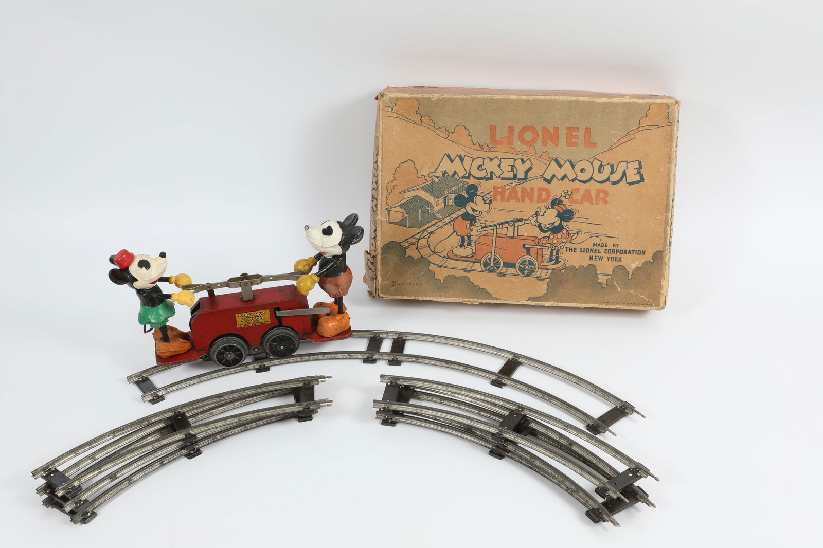MICKEY & MINNIE MOUSE LIONEL HANDCAR with ORIGINAL BOX (1 of 17)