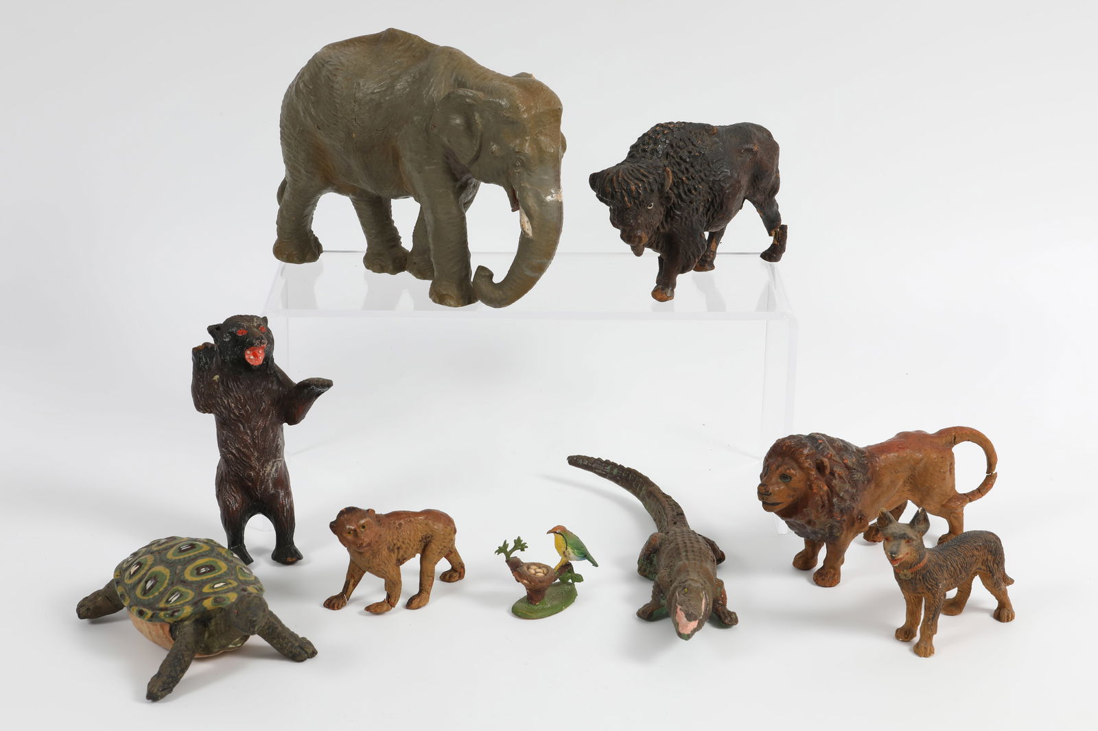 LOT OF COMPOSITION ANIMALS (7) (1 of 8)