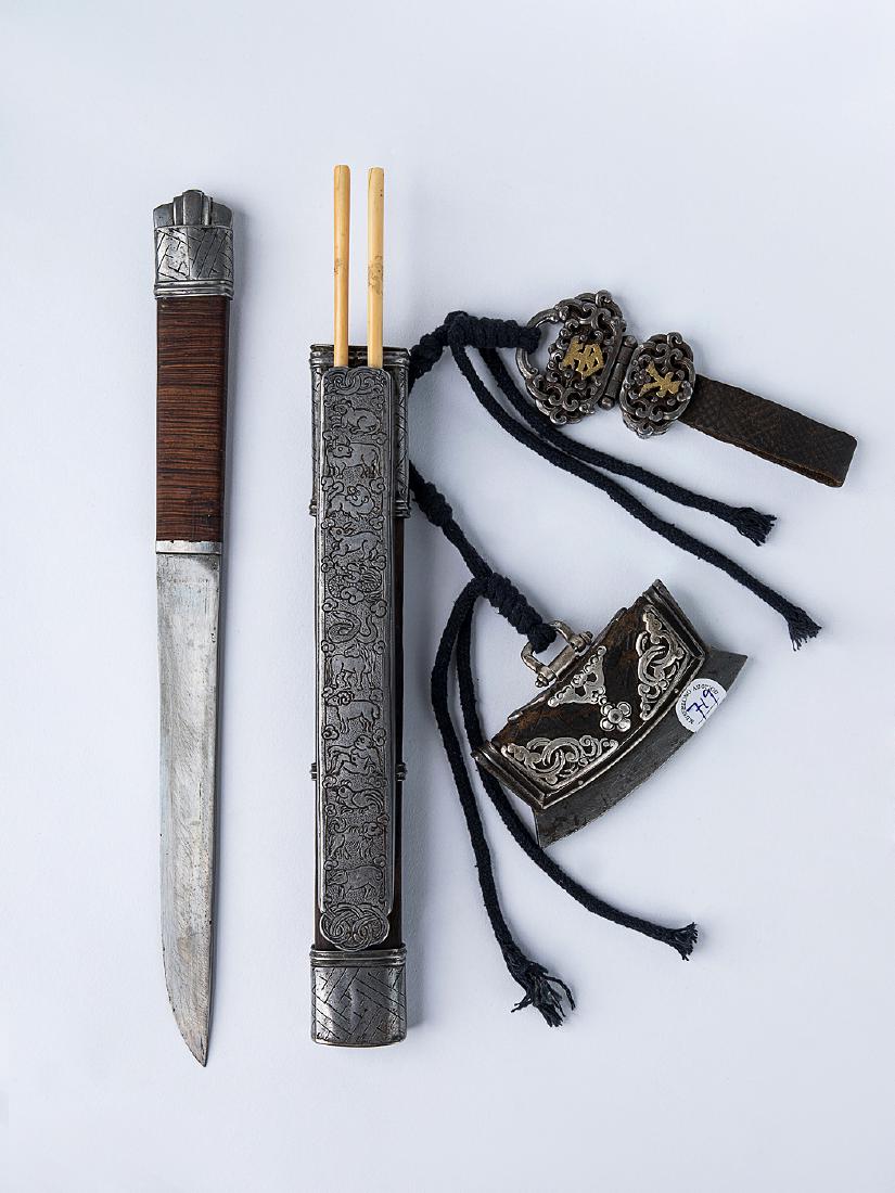 MONGOLIA A DAGGERS WITH SILVER ORNAMENTS (1 of 3)