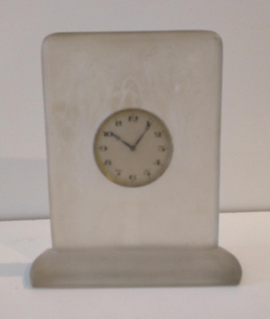 Lalique Clock Six Hirondelles Perchees (1 of 9)