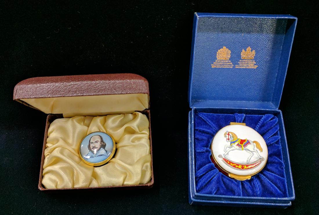 Two English Porcelain Pill Box (1 of 6)