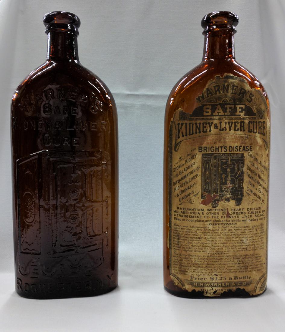 Two American Glass Bottle (1 of 5)