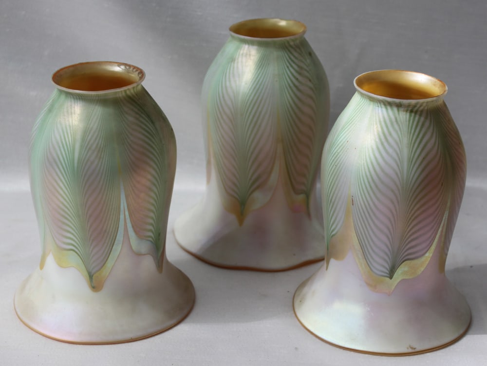 Set of three Quezal Pulled Feather Art Glass Shades (1 of 4)