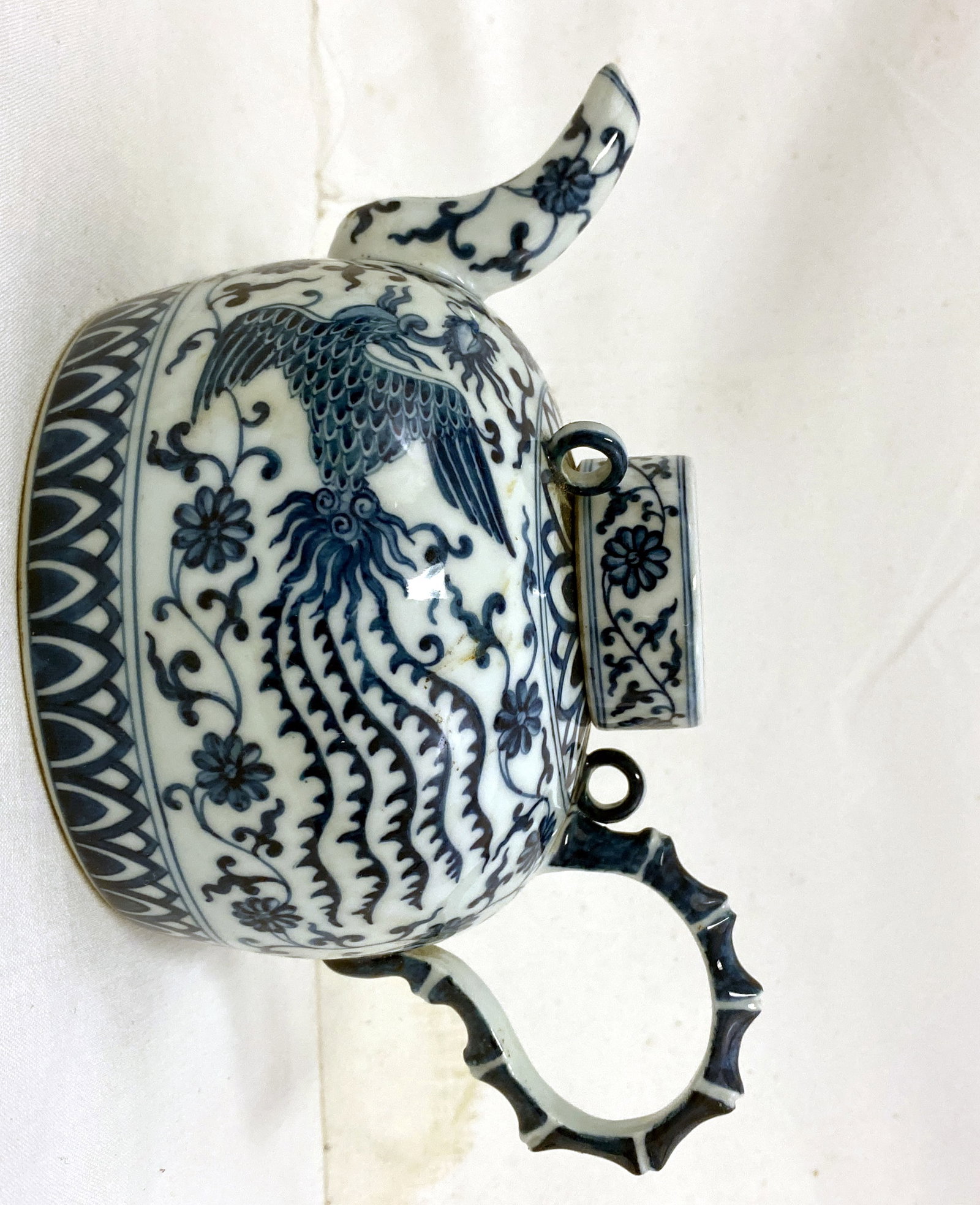 Chinese Blue and White Porcelain Phoenix Ewer, Yongle Mark: Chinese Blue and White Porcelain Phoenix Ewer, Yongle MarkChinese Blue and White Porcelain Phoenix Ewer Hand-painted blue and white porcelain ewer with domed lid, decorated in underglaze cobalt blue. 