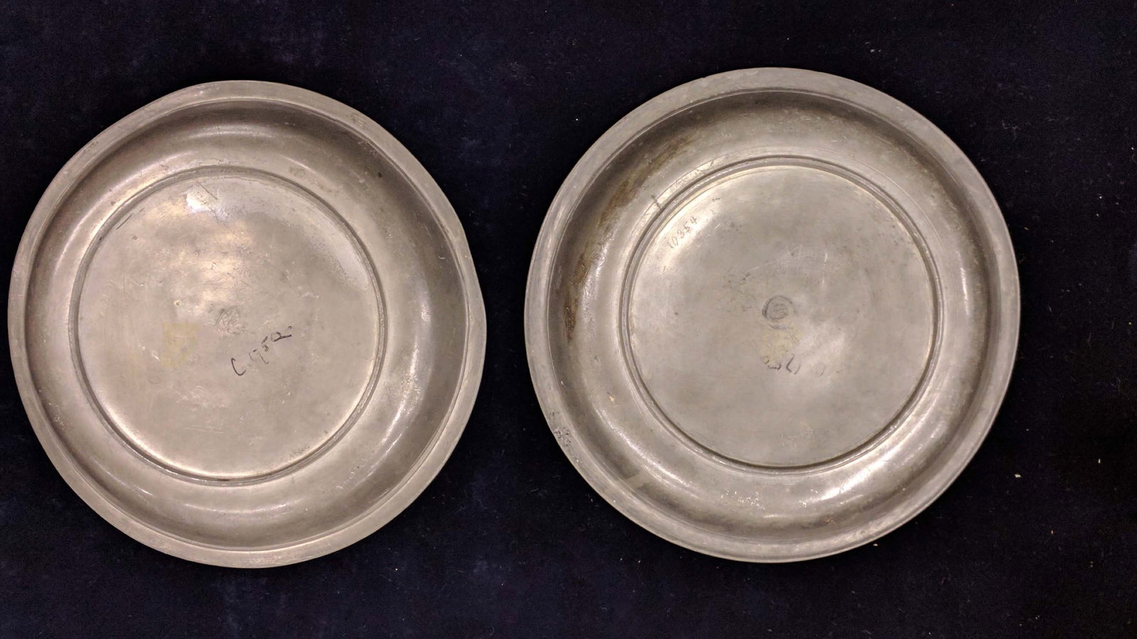 18th Century English Pewter Plate, circa 1760-1800 (1 of 8)