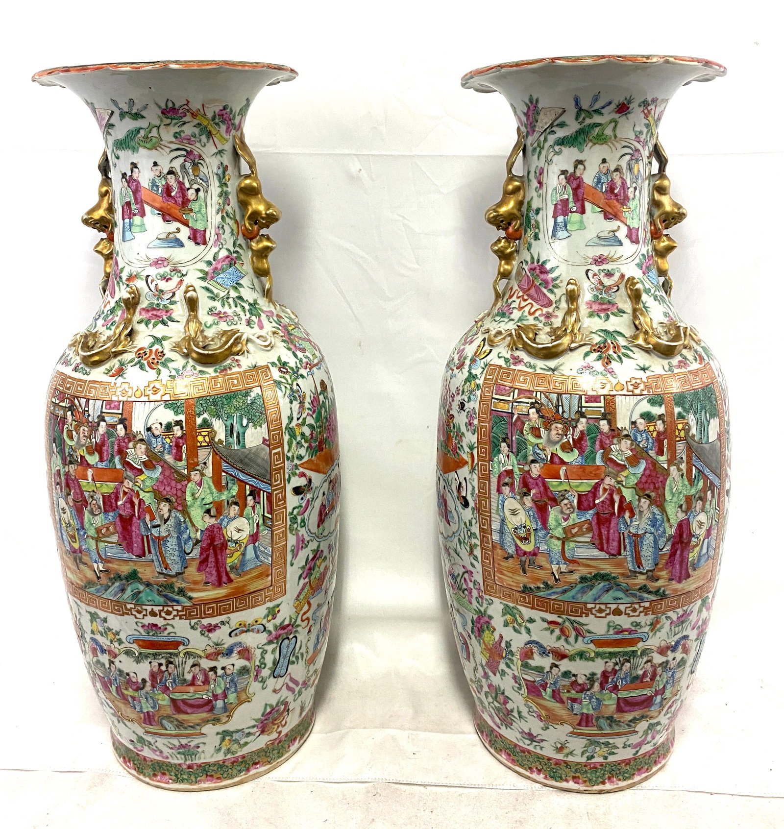 Pair of 19th Century Chinese Rose Medallion Canton Porcelain Vases (1 of 10)