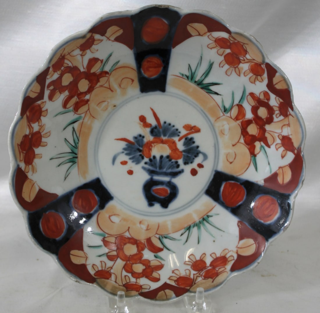JAPANESE IMARI PORCELAIN PLATE, LATE 19TH-EARLY 20TH CENTURY (1 of 4)
