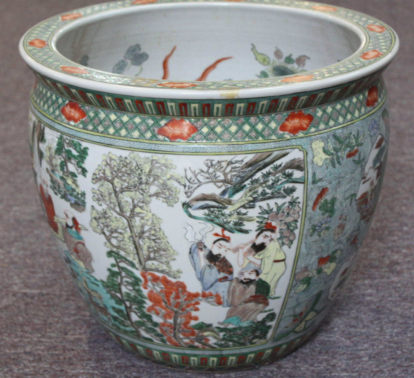 CHINESE FAMILLE VERTE PORCELAIN FISH BOWL, 20TH CENTURY (1 of 9)