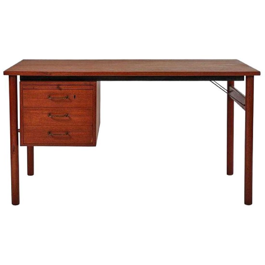 Ejnar Larsen and Aksel Bender Madsen Desk (1 of 6)