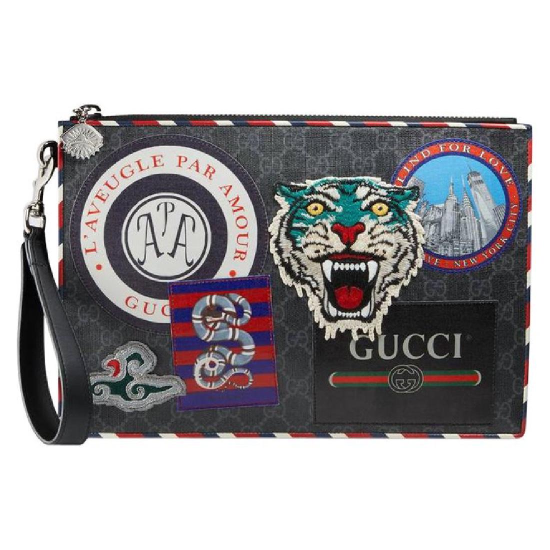 Gucci Night Courrier GG Supreme pouch (1 of 6)