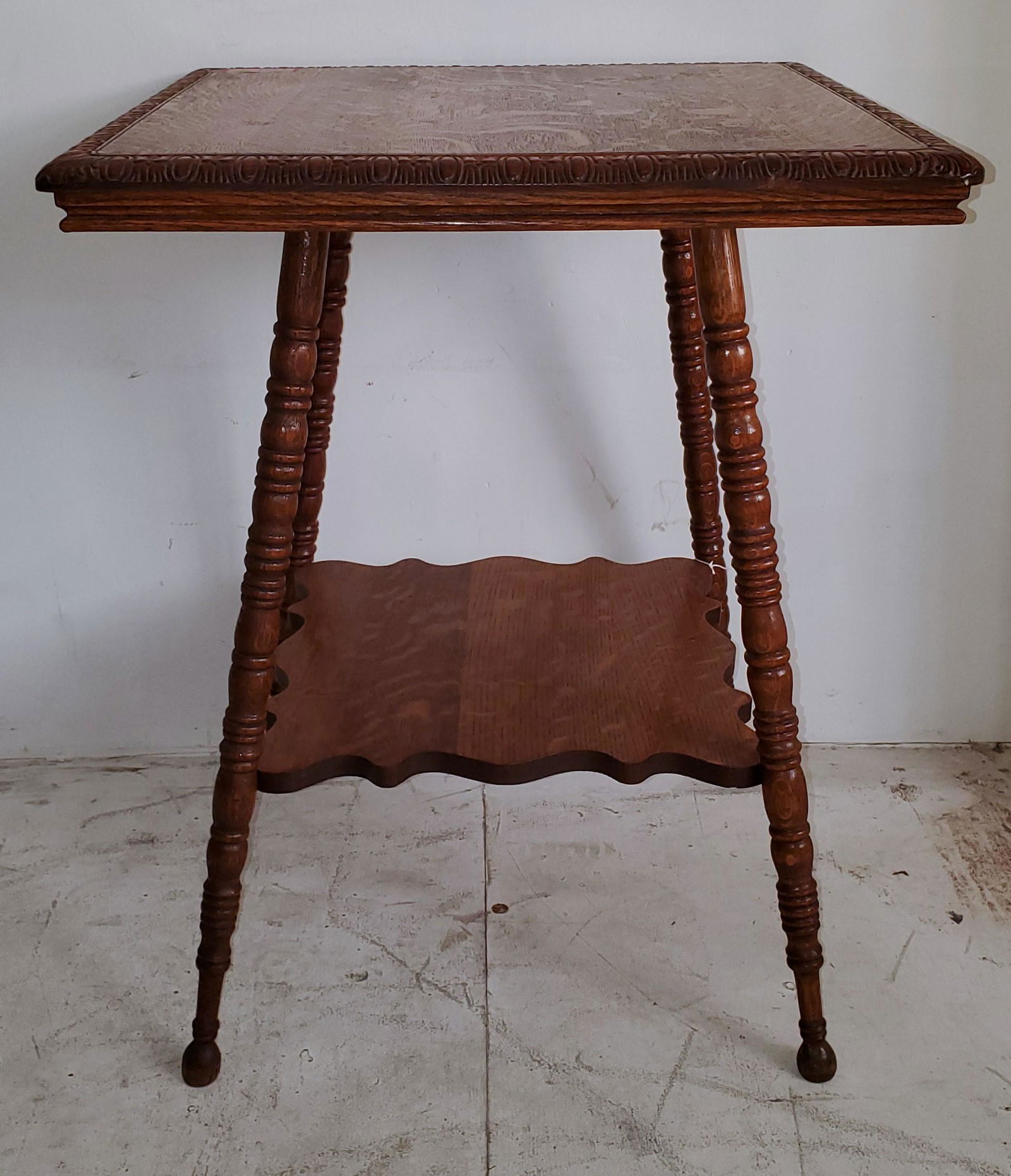Square oak Side Table with Shelf (1 of 7)