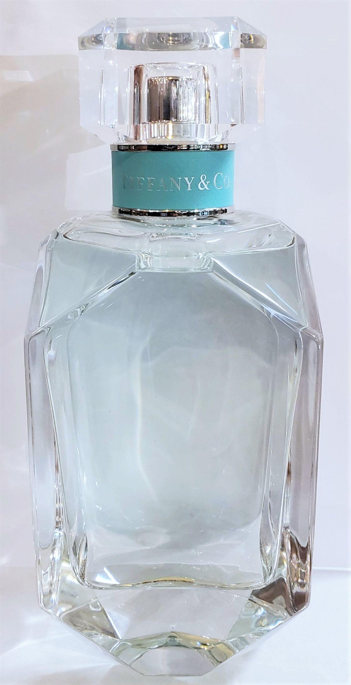 Large Tiffany & Co.Display Crystal Bottle (1 of 7)