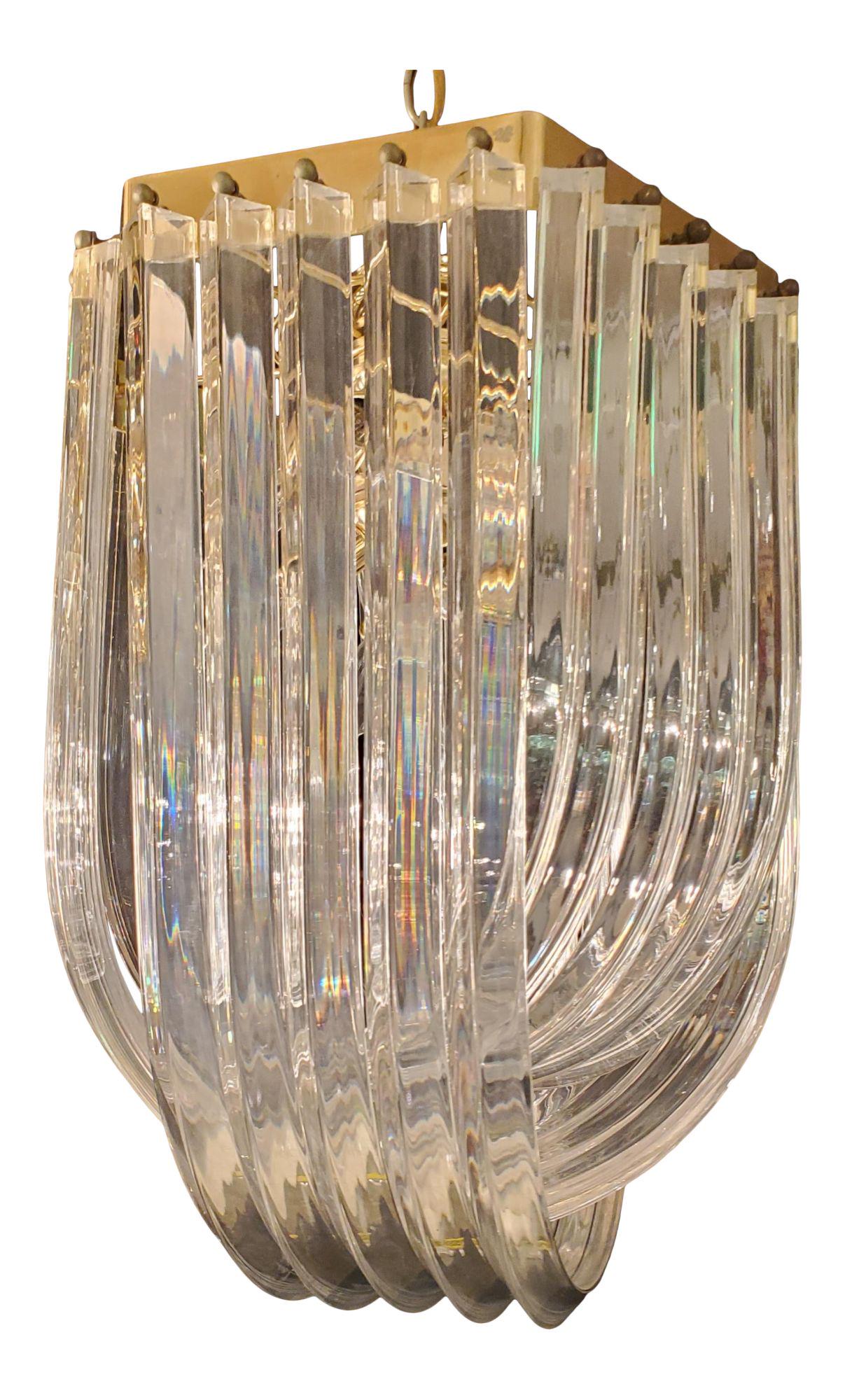 1970s Art Deco Italian Looped Lucite Chandelier (1 of 5)