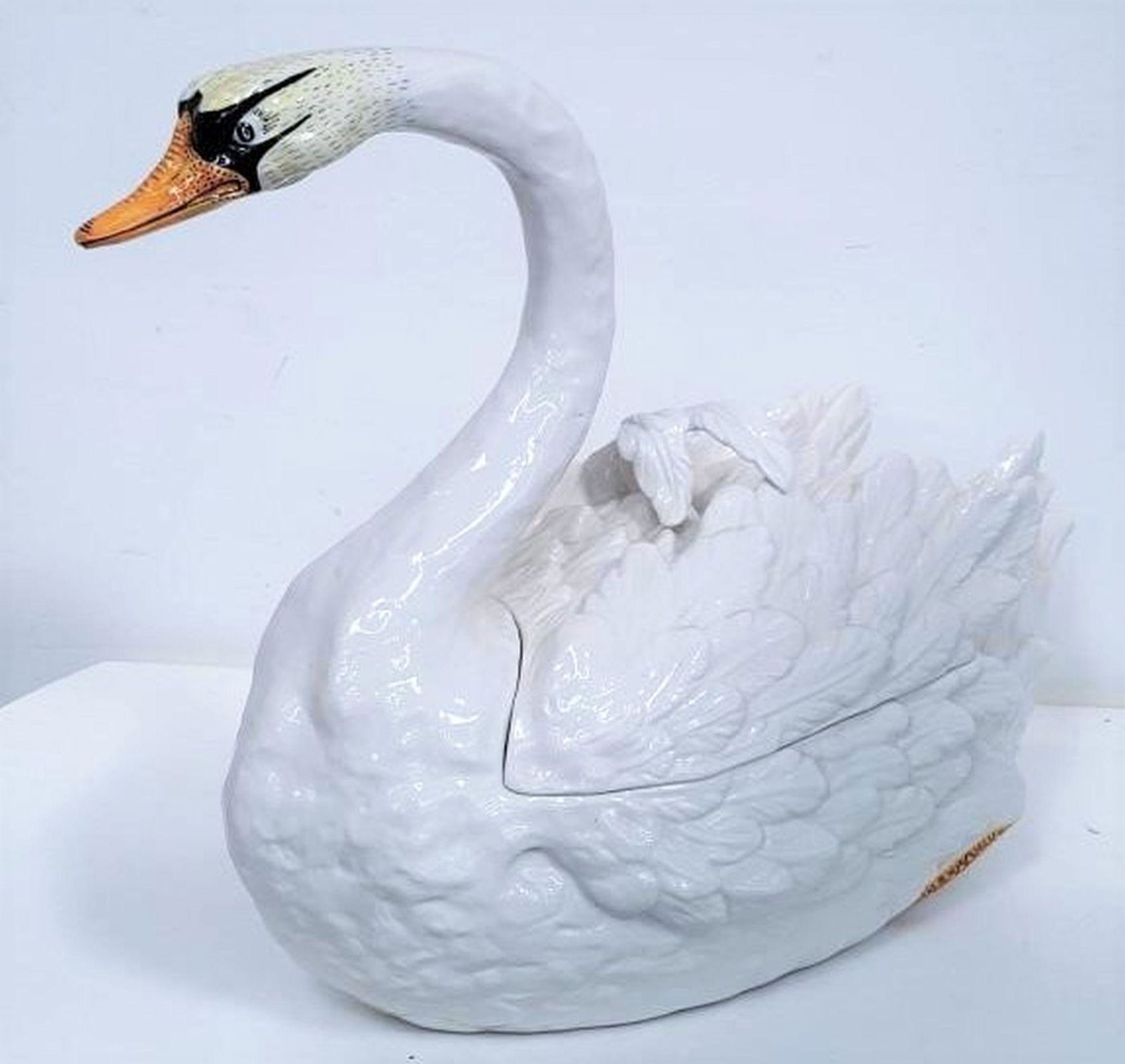 Mid Century large Italian Bassano Swan Tureen (1 of 3)