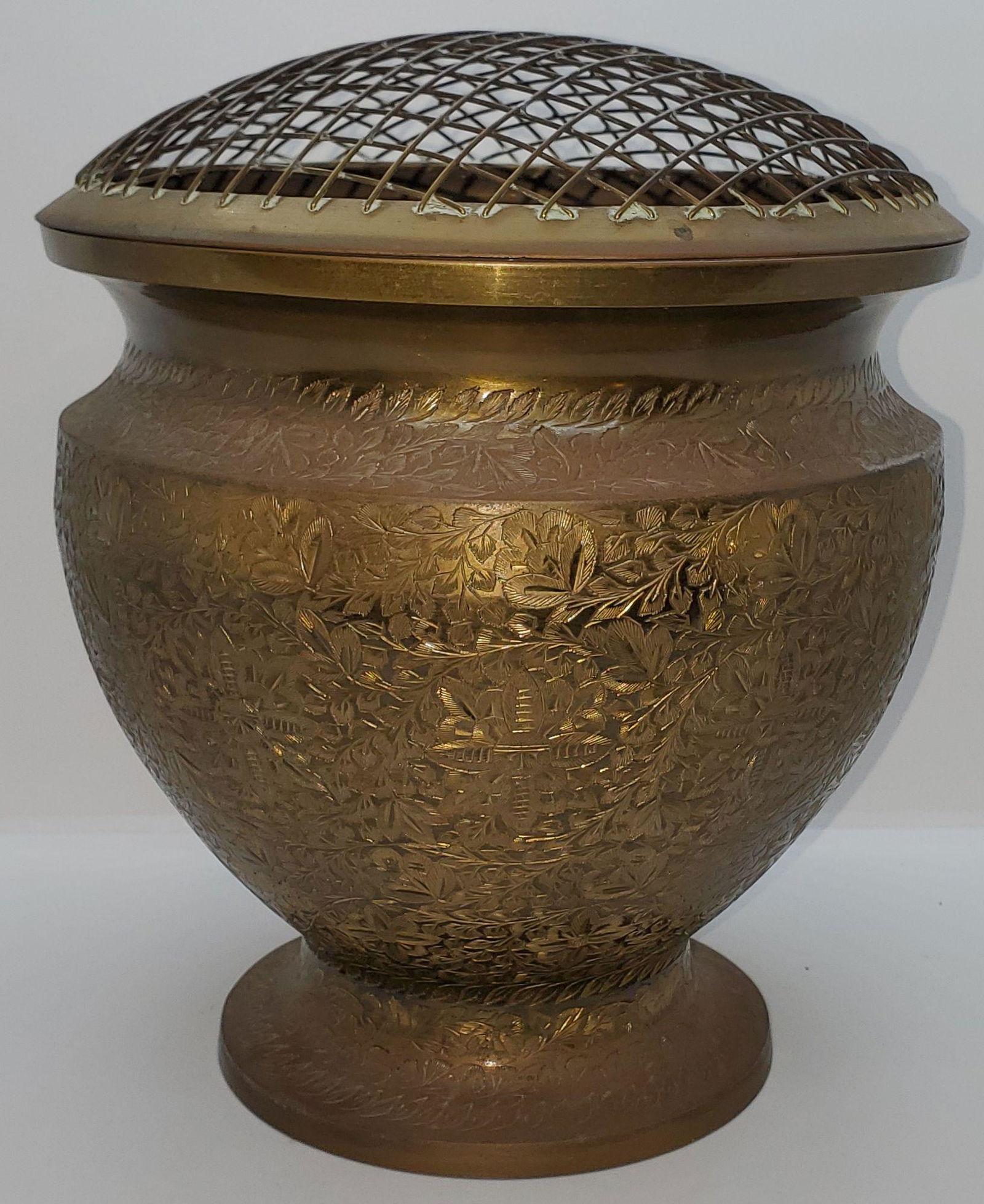 Large Hand Etched Brass Planter With Orignal Metal Frog (1 of 7)