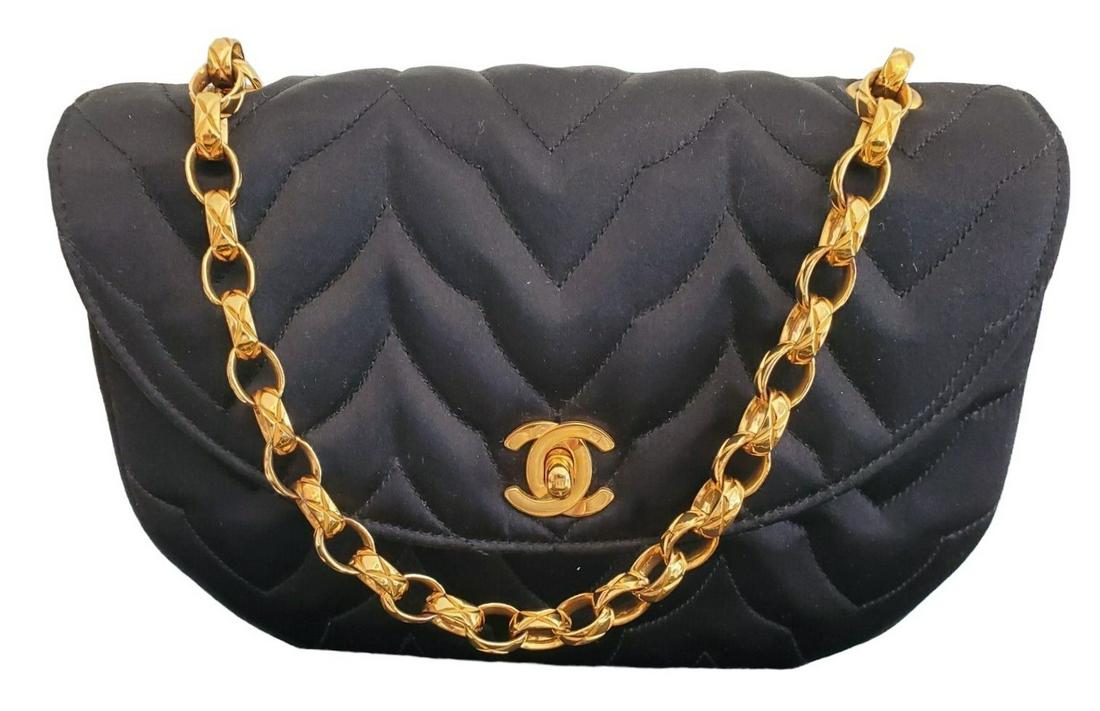 Chanel Black Bag Chain (1 of 9)