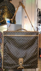 Louis Vuitton Monogram Garment Luggage Carrying Bag