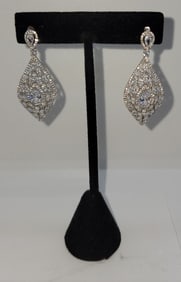 Pair of Silver Earrings q/swarovski Crystals