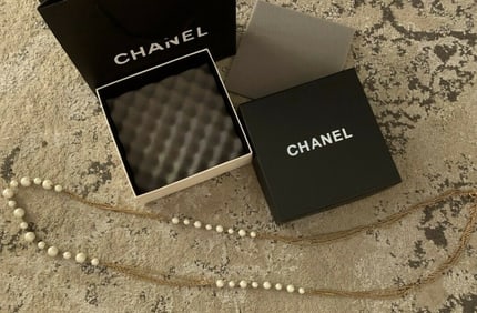 Vintage CHANEL Pearl Multi-chain Necklace