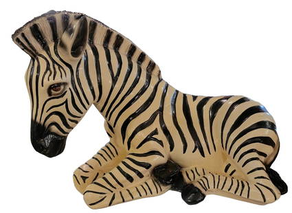 1970s Marwal Industries Baby Resin Zebra Sculpture: 1970s Marwal Industries Baby Resin Zebra Sculpture. Measuresa approx 26w x 17h x 14d