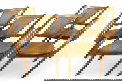 Set Of 4 Mid Century Modern Brentwood Oak Dining Chairs: A set of four sculptural bentwood oak armchairs, beautifully carved and cerused, dating back to the 1970s. Crafted by the esteemed Taiwanese manufacturer Shin-Lee, these chairs pay homage to the iconi