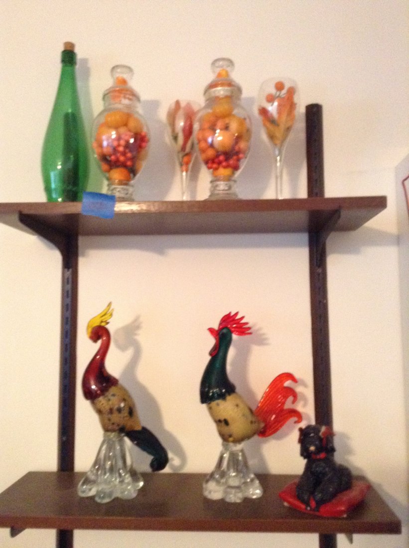 contents of shelves (1 of 1)