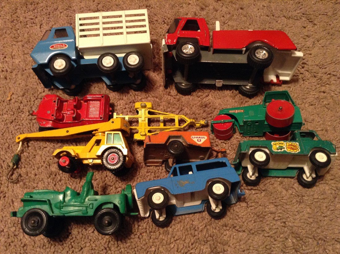 Vintage Tonka and Tooise and Topper Vehicles: Vintage Tonka and Tootsie and Topper Vehicles total of 8 cars