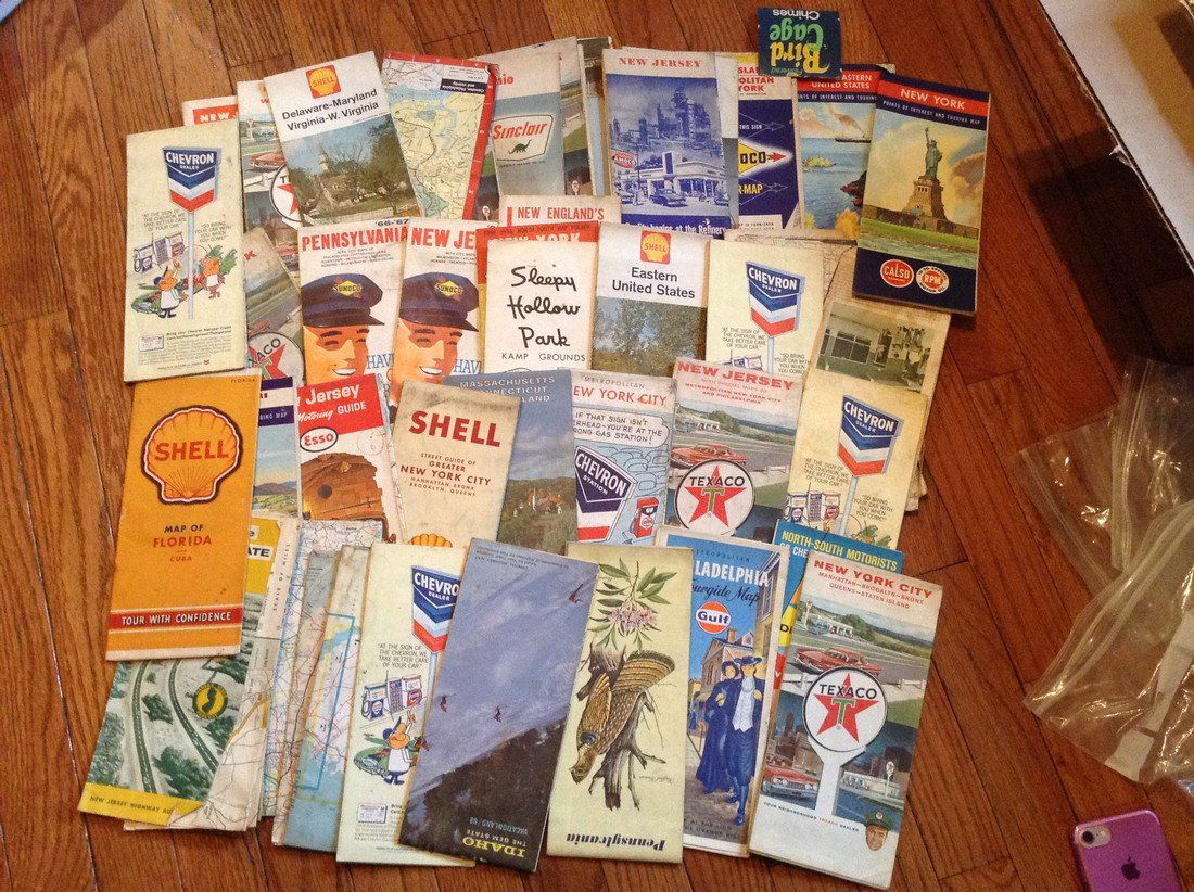 large amount of vintage road maps; Gasoline Advertising (1 of 1)