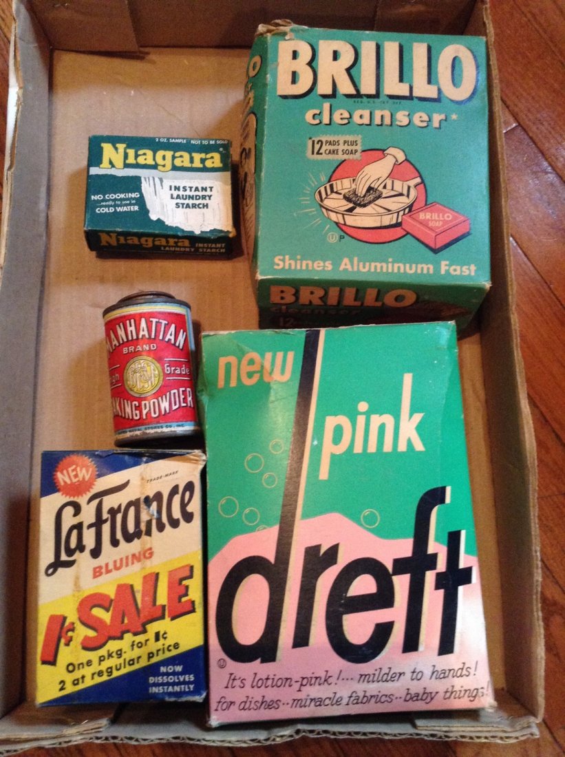 Vintage Soap and tin advertising box full (1 of 1)