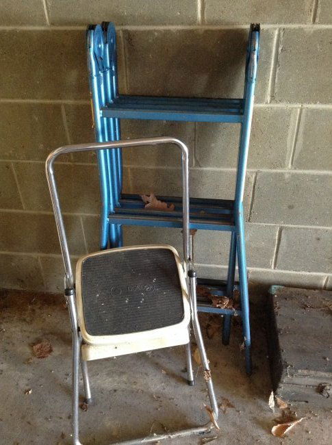 Lot of 2 step ladders (1 of 1)