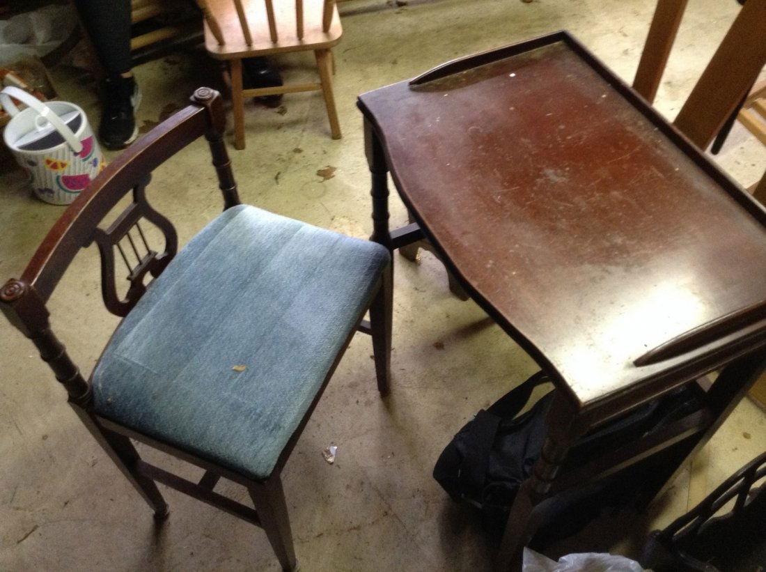 Vintage music table and chair: Vintage music table and chair as seen in photo