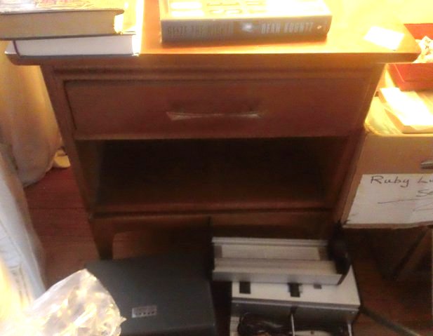 2 Nite Stands: 2 Nite Stands: Kent Coffeey The Wharton Model 17 x 25 x 23