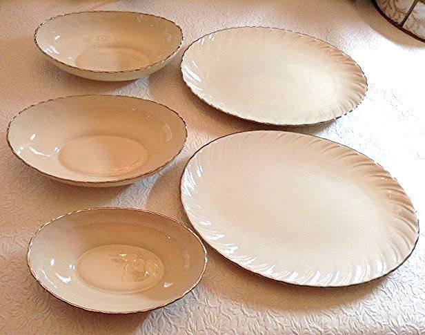 Lenox Weatherly Serving platters, bowls (1 of 2)