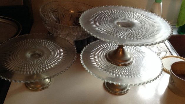 3 cake plates (1 of 1)