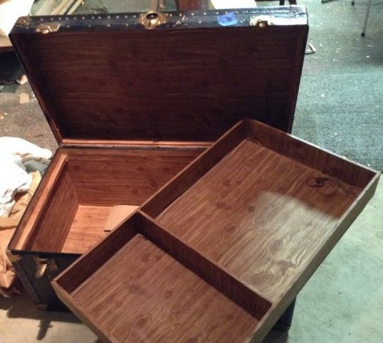 Steamer Trunk with insert: Steamer Trunck with insert: as seen in photo