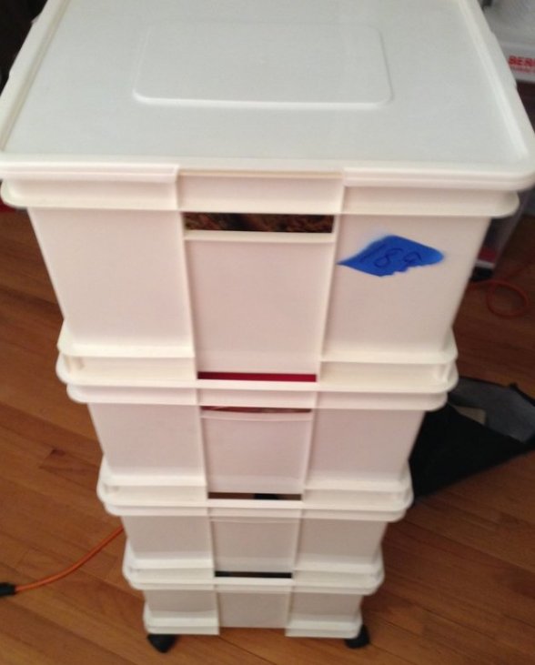 Large amount crafting Material and bins (1 of 5)