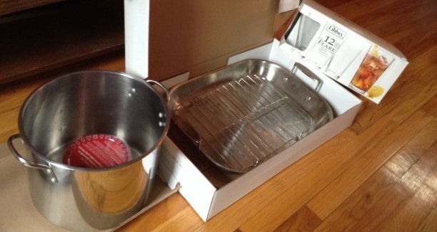 Extra large roaster pan, Libby  glasses, a stainless (1 of 1)