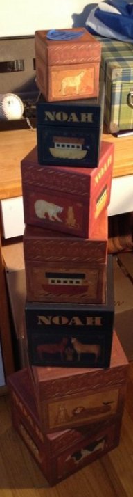 Decorative boxes - for Noah: Stacking decorative boxes with the name Noah