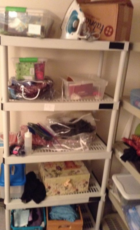 Contents Shelving Unit (1 of 1)