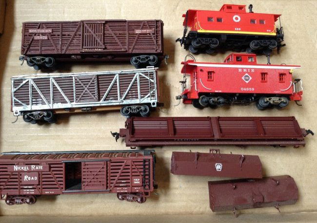 2 Caboose 4 cars (1 of 1)