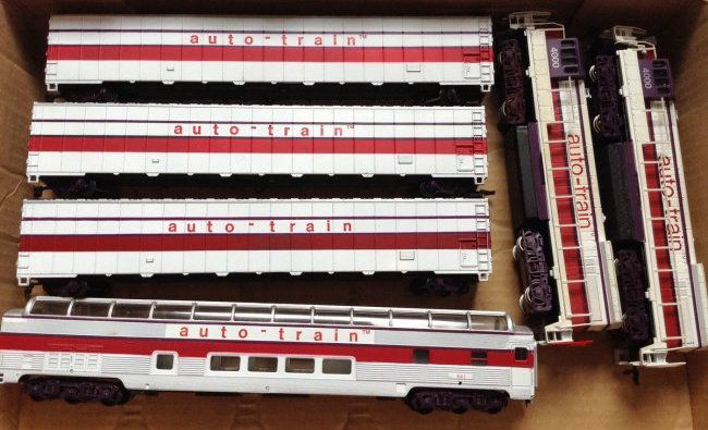 Auto Train Engine & Cars (1 of 1)